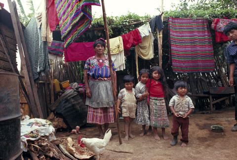 fred bourcier photographe reportage guatemala city portraits famille bidonville 02