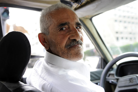 fred bourcier photographe reportage liban beyrouth taxi driver