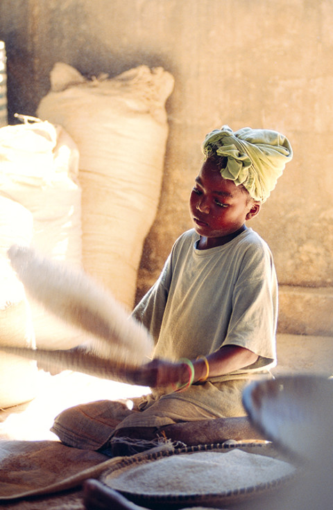 fred bourcier photographe reportage madagascar enfants culture riz
