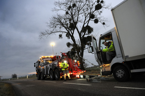 fred bourcier photographe reportage Renault trucks depanneuse camions 08