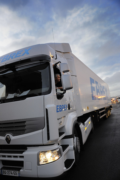 Photo fred bourcier camion Renault trucks au marche de rungis