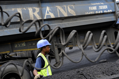 fred bourcier photographe reportage renault trucks transport charbon south africa 04