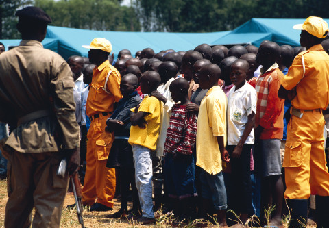 fred bourcier photographe reportage rwanda prisons centre enfants orphelins 02