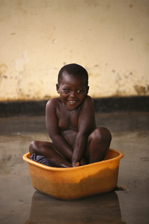 fred bourcier photographe reportage rwanda prisons centre enfants orphelins 04